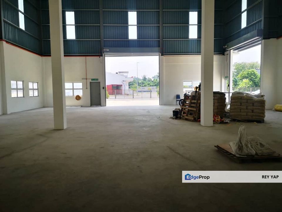 Rawang Town Exceptional 4 Storey Factory - Close to Highways, Selangor, Rawang