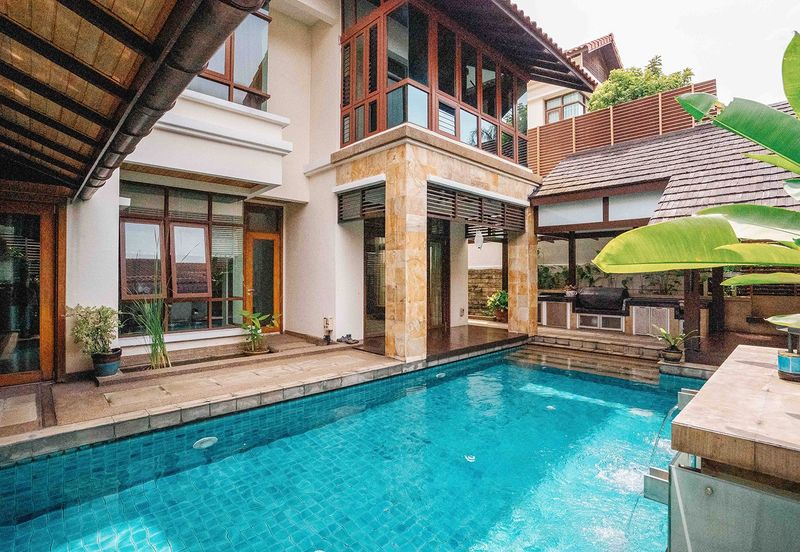 Gated guarded bungalow