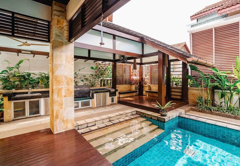 Gated guarded bungalow