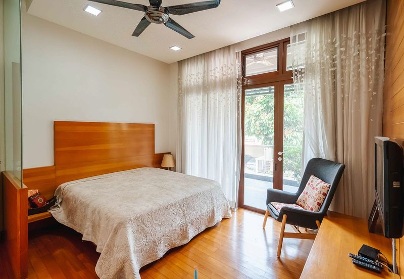 Gated guarded bungalow