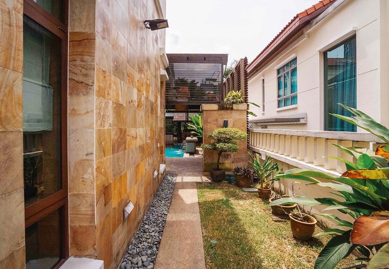 Gated guarded bungalow