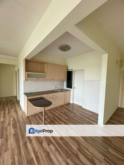Golf view condo, Selangor, Tropicana