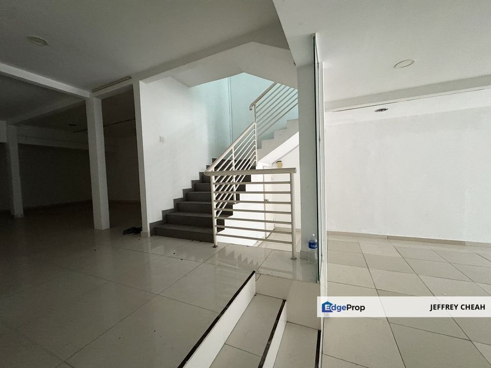 2.5sty shop-office with balcony, Kuala Lumpur, Bangsar