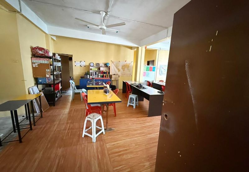 Jalan Yew off Jalan Pasar