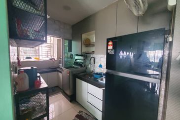 1 Razak Mansion (Residensi Tun Razak)