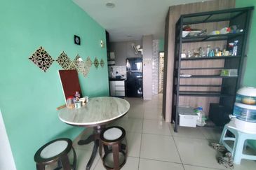 1 Razak Mansion (Residensi Tun Razak)