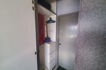 1 Razak Mansion (Residensi Tun Razak)