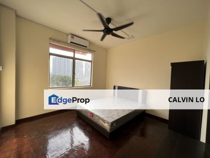 Newly Renovated Fully Furnished Master Bedroom at Bukit OUG Condo, Bukit Jalil Awan Besar LRT Station, Kuala Lumpur, Bukit Jalil