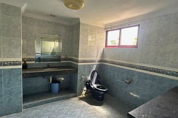 Spring & Summer Villa