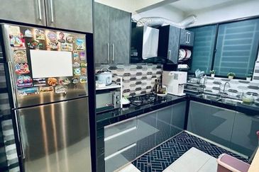 Indah Alam Condominium