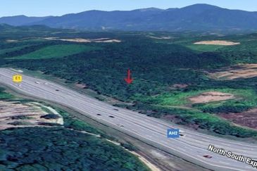 Petrol Station land Slim River Perak for sale