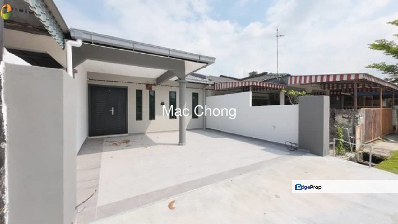 20x60 Single Storey House New Renovation & Free SPA Legal Fees Taman ...