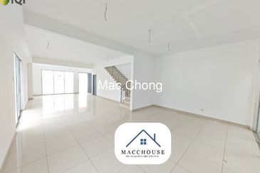 46x70 3 Storey Corner Free Lawyer & MOT @ Kaseh Heights Semenyih