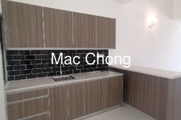 Parkfield Residences, Tropicana Heights