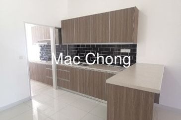 Parkfield Residences, Tropicana Heights