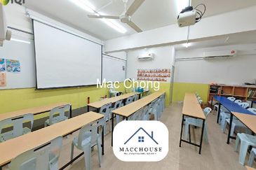  [4 Storey Shop Office] [Below Bank Value] @ Bandar Kajang