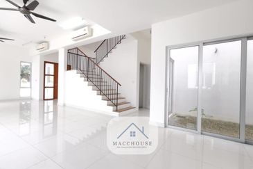 Parkfield Residences, Tropicana Heights