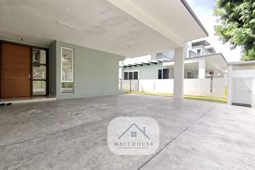 Parkfield Residences, Tropicana Heights