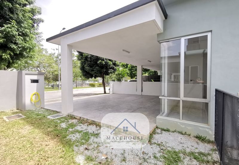 Parkfield Residences, Tropicana Heights