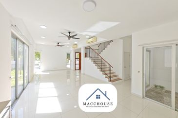 Parkfield Residences, Tropicana Heights