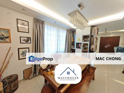 24/7 Security Gated & Guarded Peaceful Environment Full Renovated End Lot Unit, Selangor, Kajang