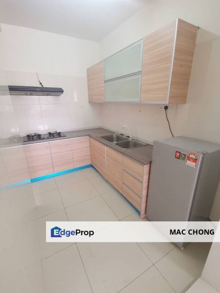 Furnished with Aircond, Water Heater, Kitchen Cabinet, Dining & Sofa, Selangor, Kajang