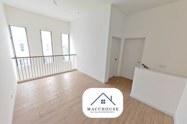 Parkfield Residences, Tropicana Heights