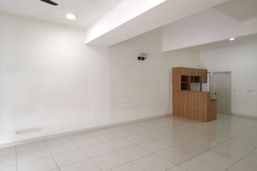 Parkfield Residences, Tropicana Heights