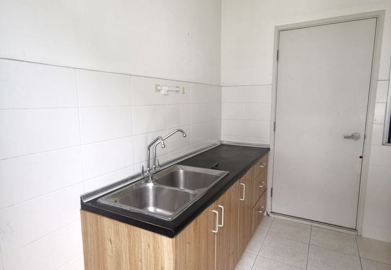 Parkfield Residences, Tropicana Heights