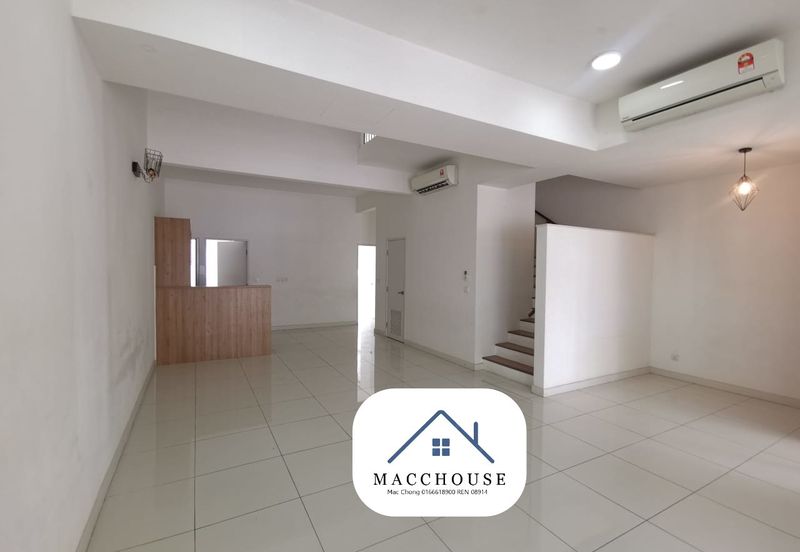 Parkfield Residences, Tropicana Heights