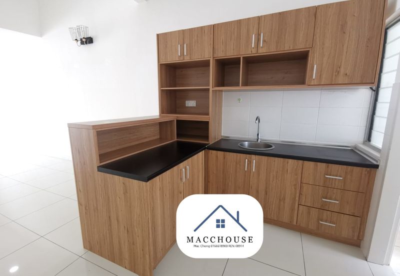 Parkfield Residences, Tropicana Heights