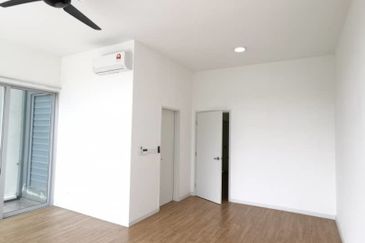 Parkfield Residences, Tropicana Heights