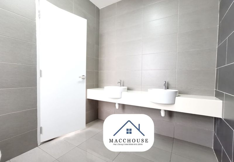 Parkfield Residences, Tropicana Heights