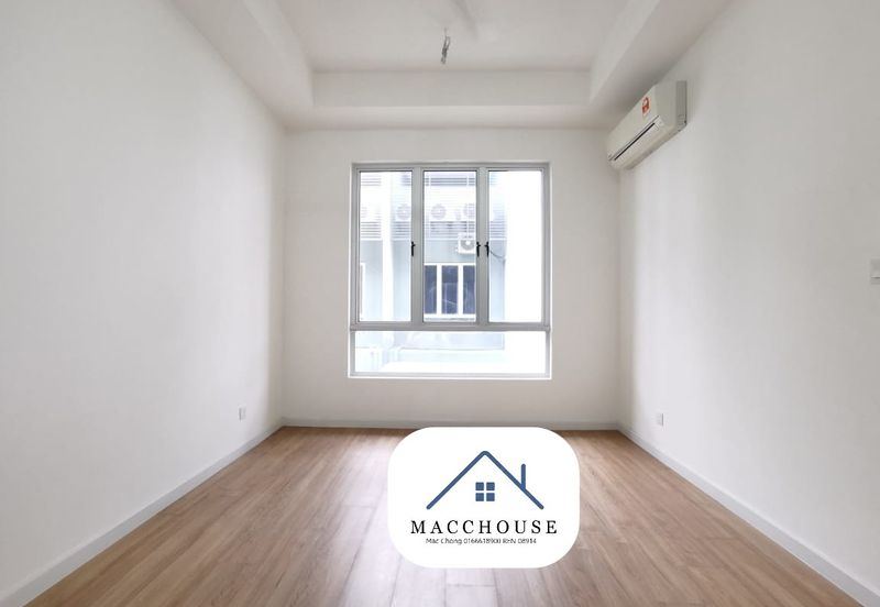 Parkfield Residences, Tropicana Heights