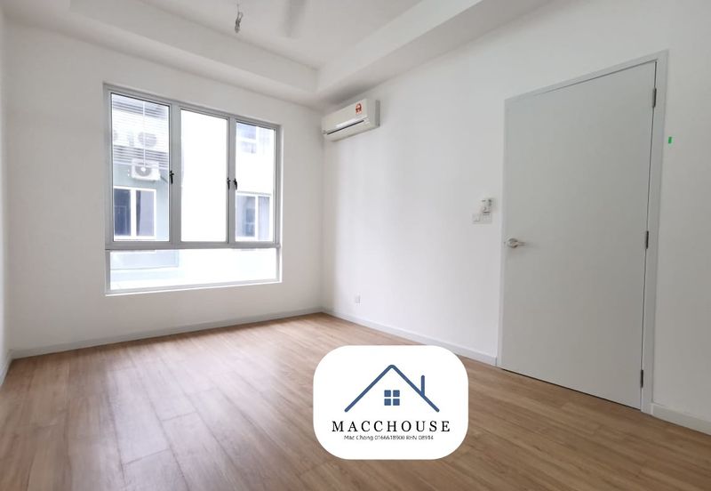 Parkfield Residences, Tropicana Heights