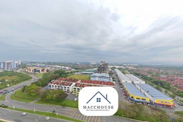 Ascotte Boulevard Condominium