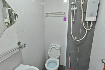 Ascotte Boulevard Condominium