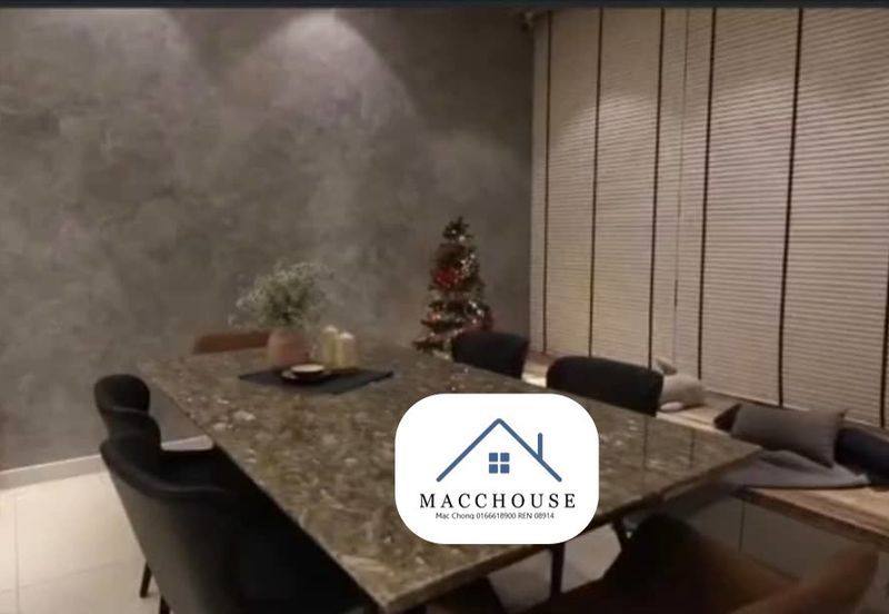 Parkfield Residences, Tropicana Heights