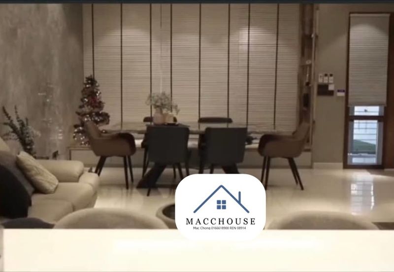 Parkfield Residences, Tropicana Heights