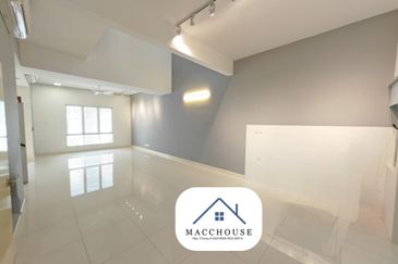 Parkfield Residences, Tropicana Heights