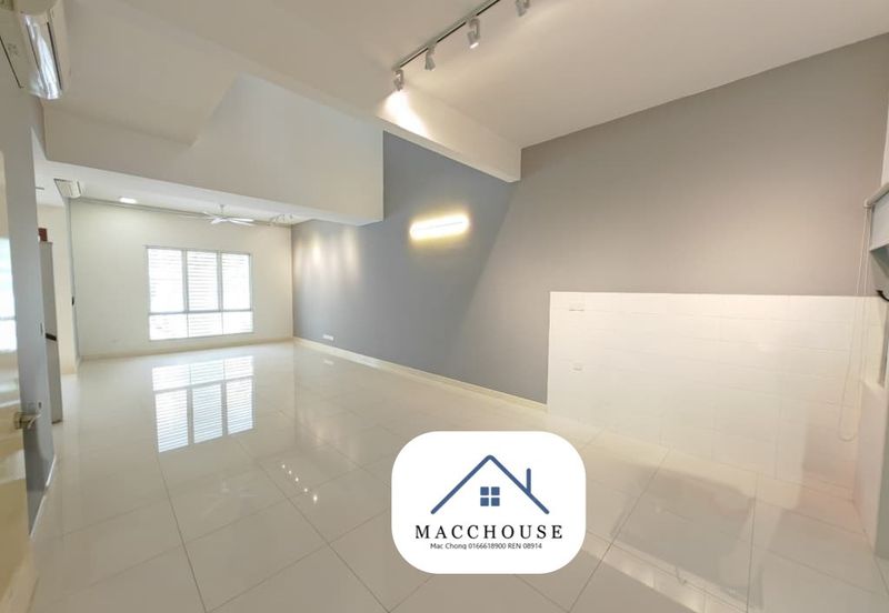 Parkfield Residences, Tropicana Heights