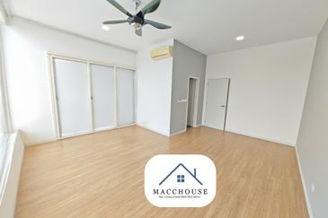 Parkfield Residences, Tropicana Heights