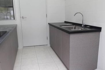 Parkfield Residences, Tropicana Heights