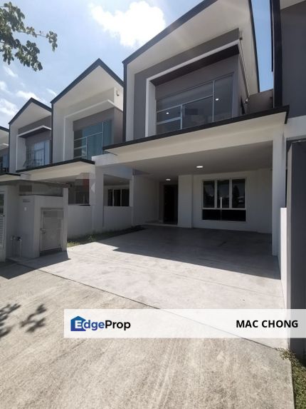 [22x75] [Good Security] [Peaceful Environment] @ Parkfield Tropicana Heights Kajang, Selangor, Kajang