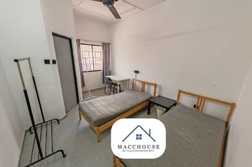 SL 2, Bandar Sungai Long