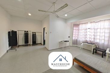 SL 2, Bandar Sungai Long