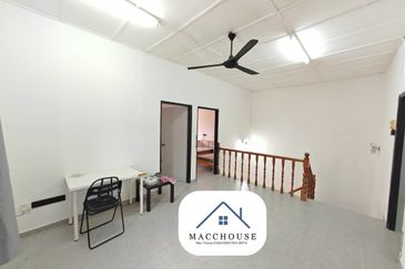 SL 2, Bandar Sungai Long