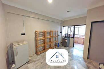 SL 2, Bandar Sungai Long