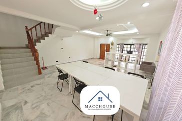 SL 2, Bandar Sungai Long