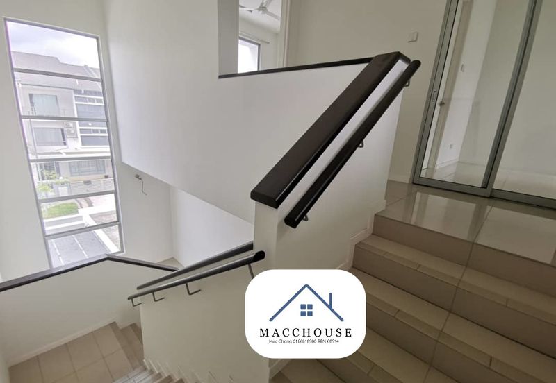 Fairfield Residences, Tropicana Heights